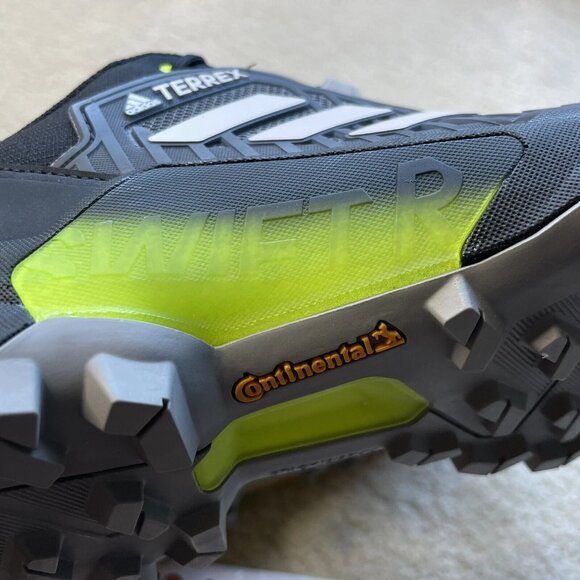 [US 9] adidas TERREX SWIFT R3 All Terrain Hiking Shoes Black Solar Yellow